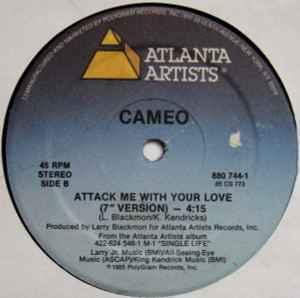 Back Cover Single Cameo - Attack Me With Your Love