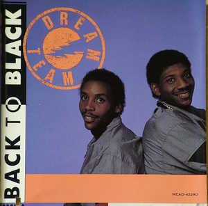 Front Cover Album Back To Black - Dream Team